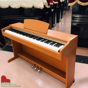 đàn piano J7000 nhật bản thiết kế nhỏ gọn