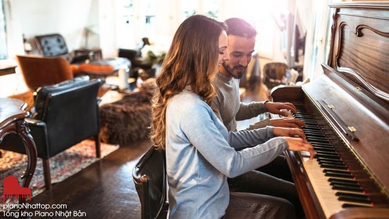 Người lớn có thể học piano và chơi đàn thành thạo không?