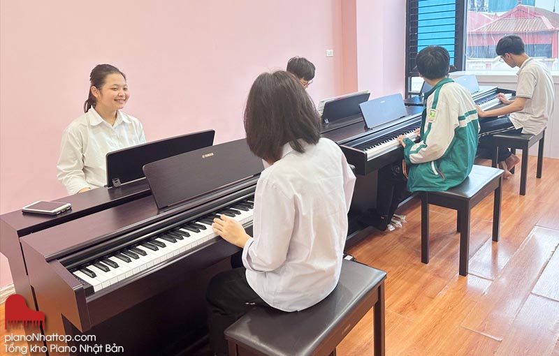 Trung tâm Nam Việt có đội ngũ giáo viên piano chuyên nghiệp tại Hà Nội