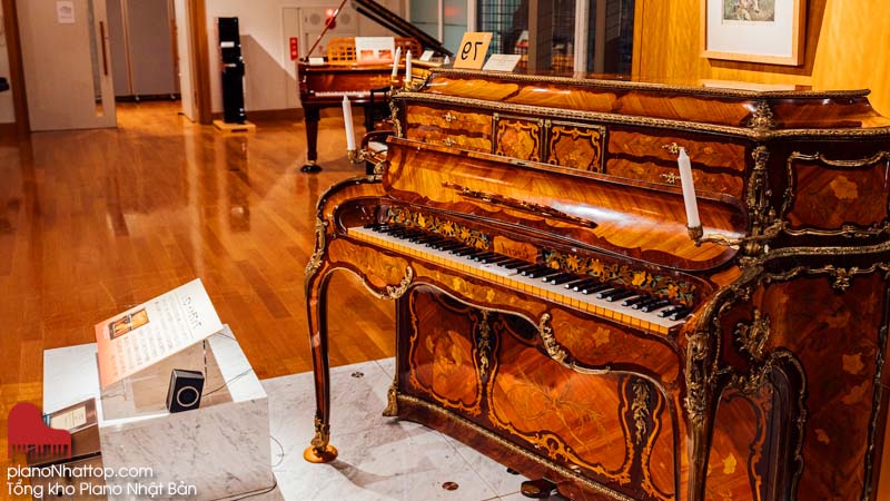 Showroom Nam Việt – Địa chỉ bán piano cơ cũ tại Hà Nội