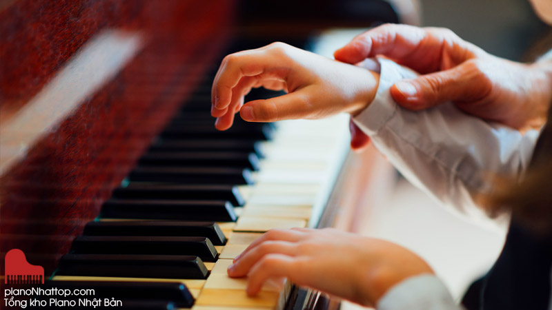 Vì sao nên lựa chọn trung tâm học Piano tại Hà Nội uy tín?